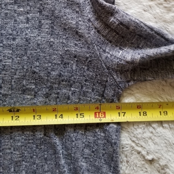 Altar'd State Blue Gray Tie Front Longsleeve Top M - Picture 6 of 7